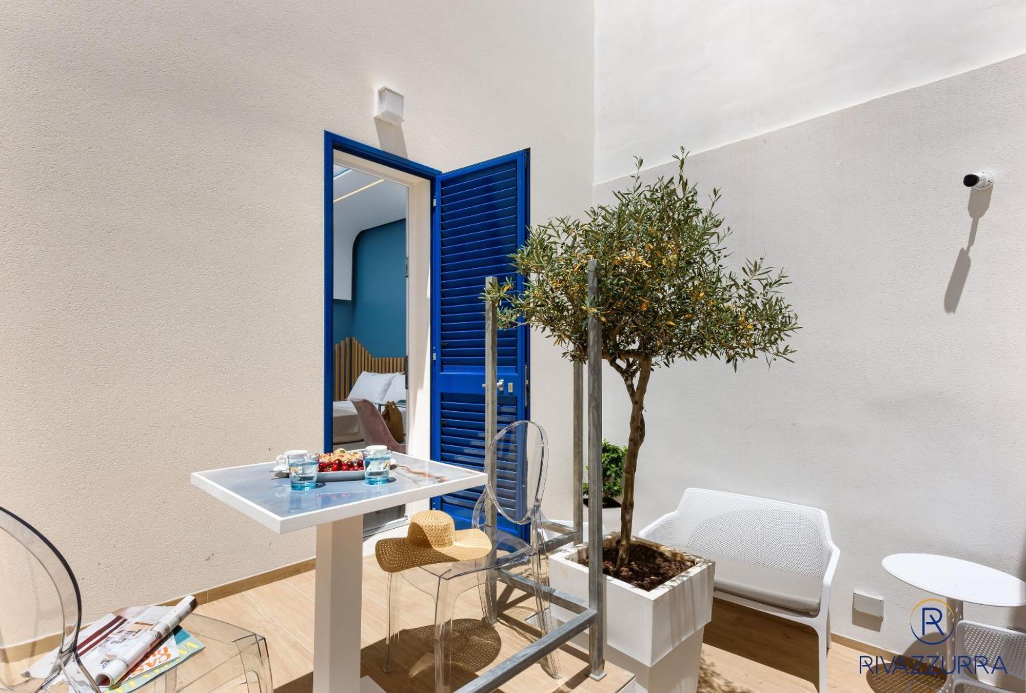 Rivazzurra Beach Rooms ซานวิโต โลคาโป ภายนอก รูปภาพ